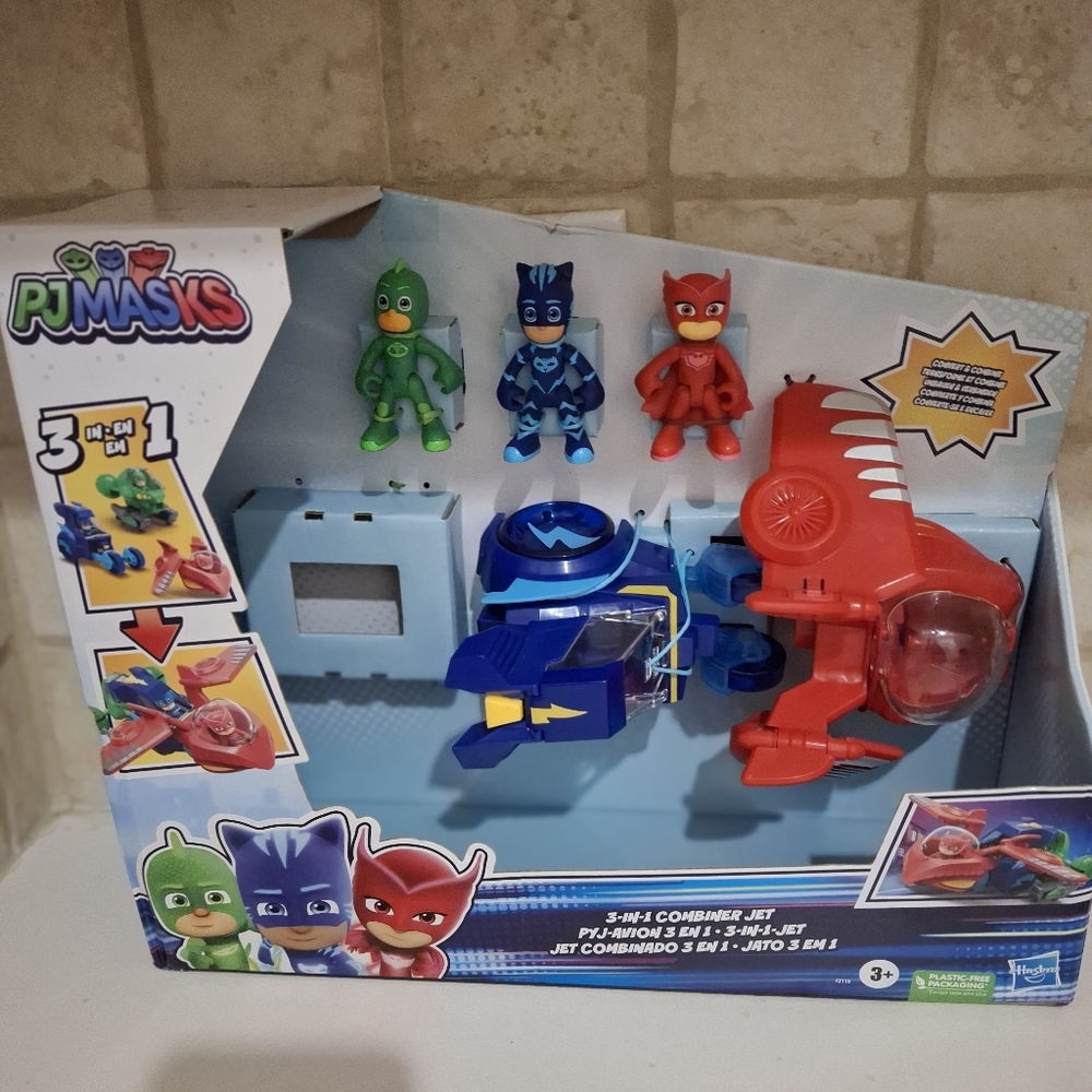 Hasbro PJ Masks 3-in-1  Combiner Jet Vehicle Playset MISSING GREEN VEHICLE